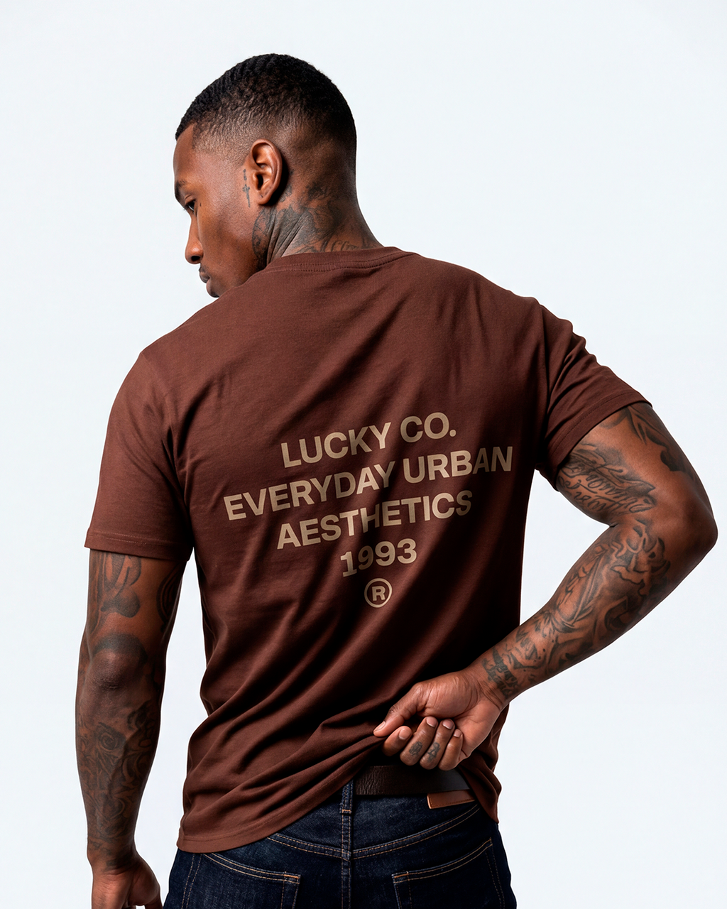 T-SHIRT REGULAR LUCKY EVERYDAY URBAN MARROM
