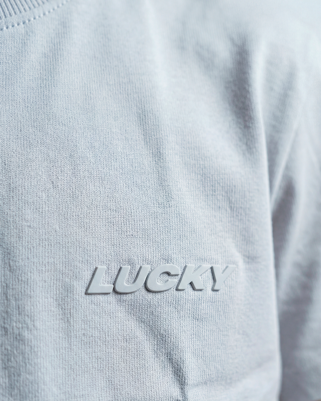 T-SHIRT LUCKY BASIC NAME CINZA