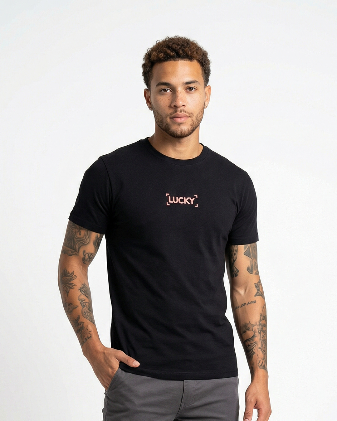 T-SHIRT LUCKY NAME FITTED BLACK