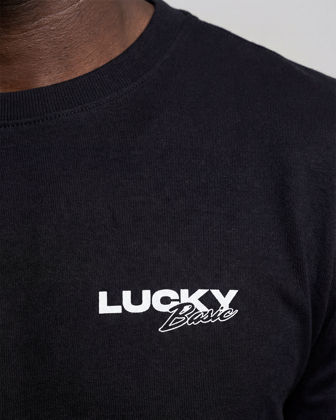 T-SHIRT REGULAR LUCKY NAME BIG BASIC PRETO