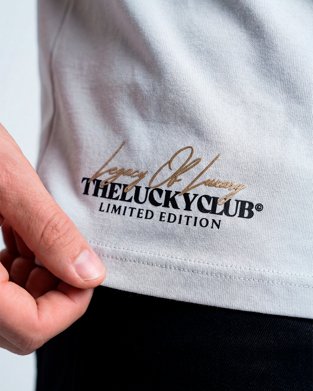 T-SHIRT REGULAR LEGACY OF LUXURY BRANCO
