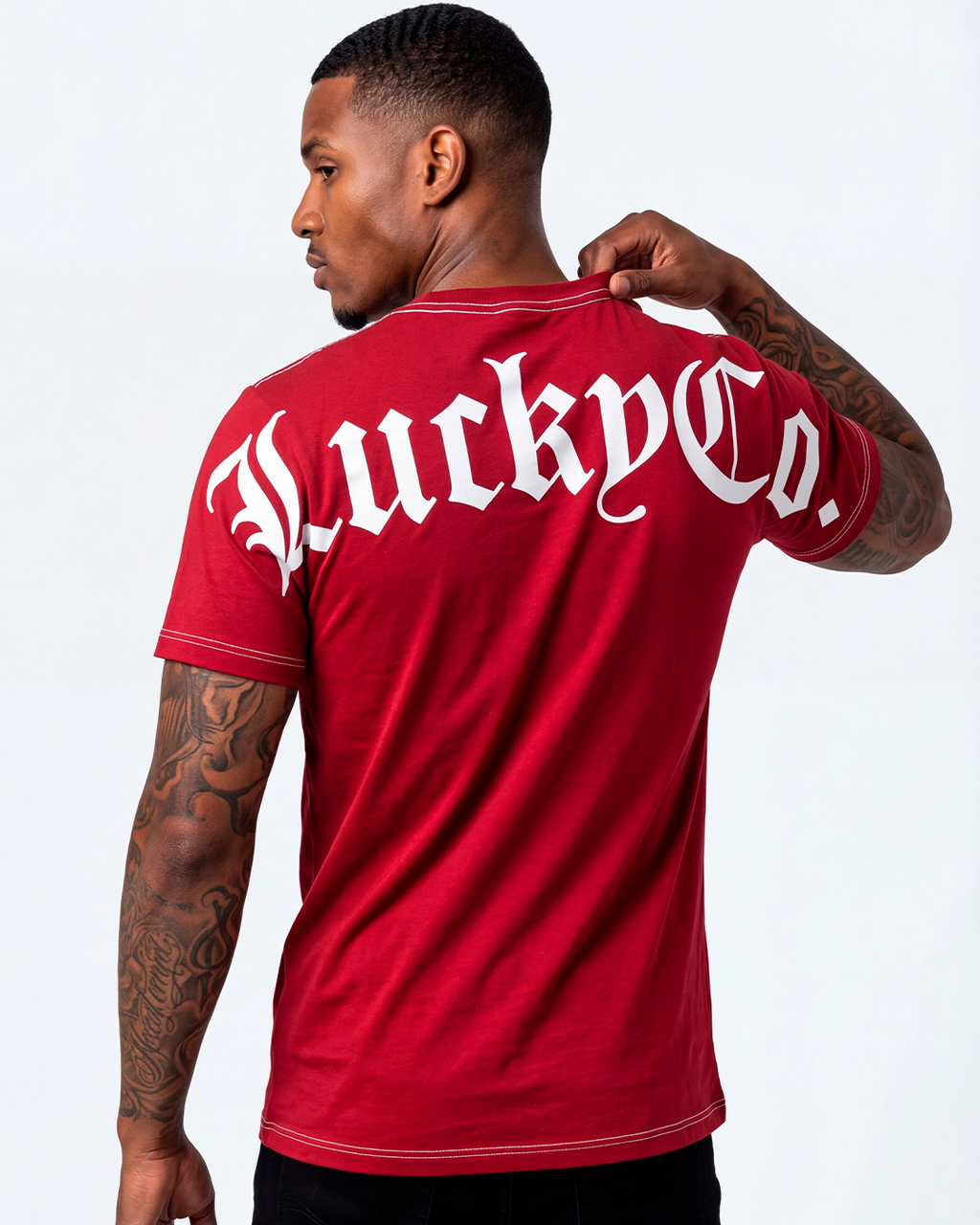T-SHIRT REGULAR LUCKY CO. BIG LETTRING VERMELHO