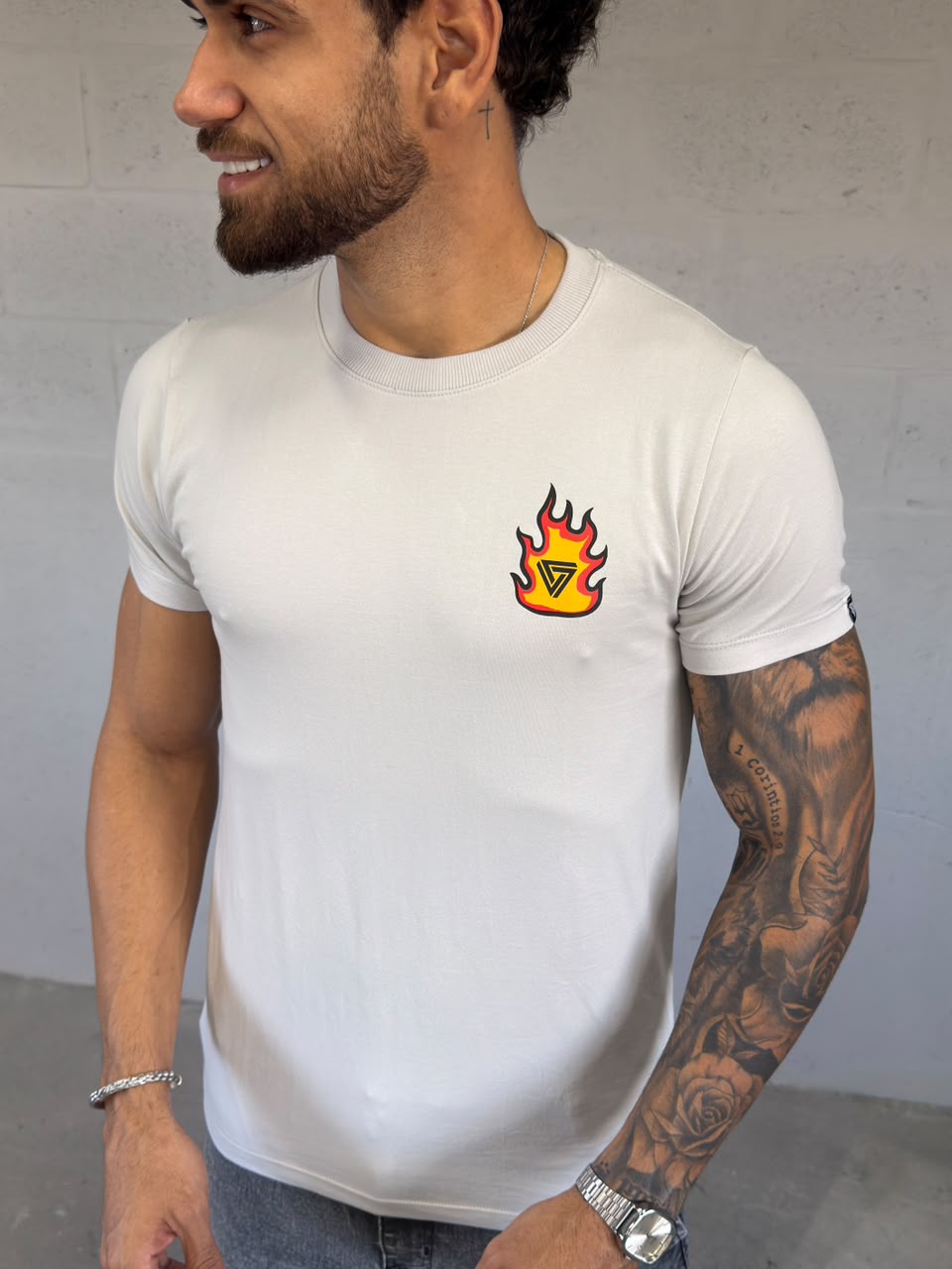 T-shirt Regular 06