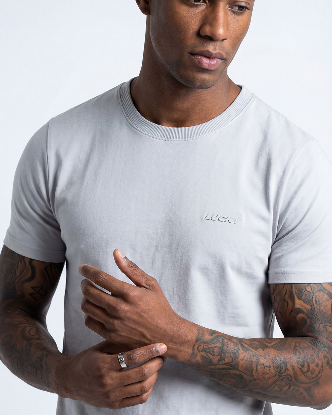 T-SHIRT REGULAR LUCKY NAME BASIC CINZA