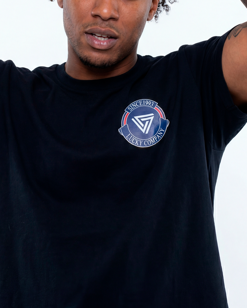 T-SHIRT REGULAR LUCKY SINCE1993 COMPANY PRETO