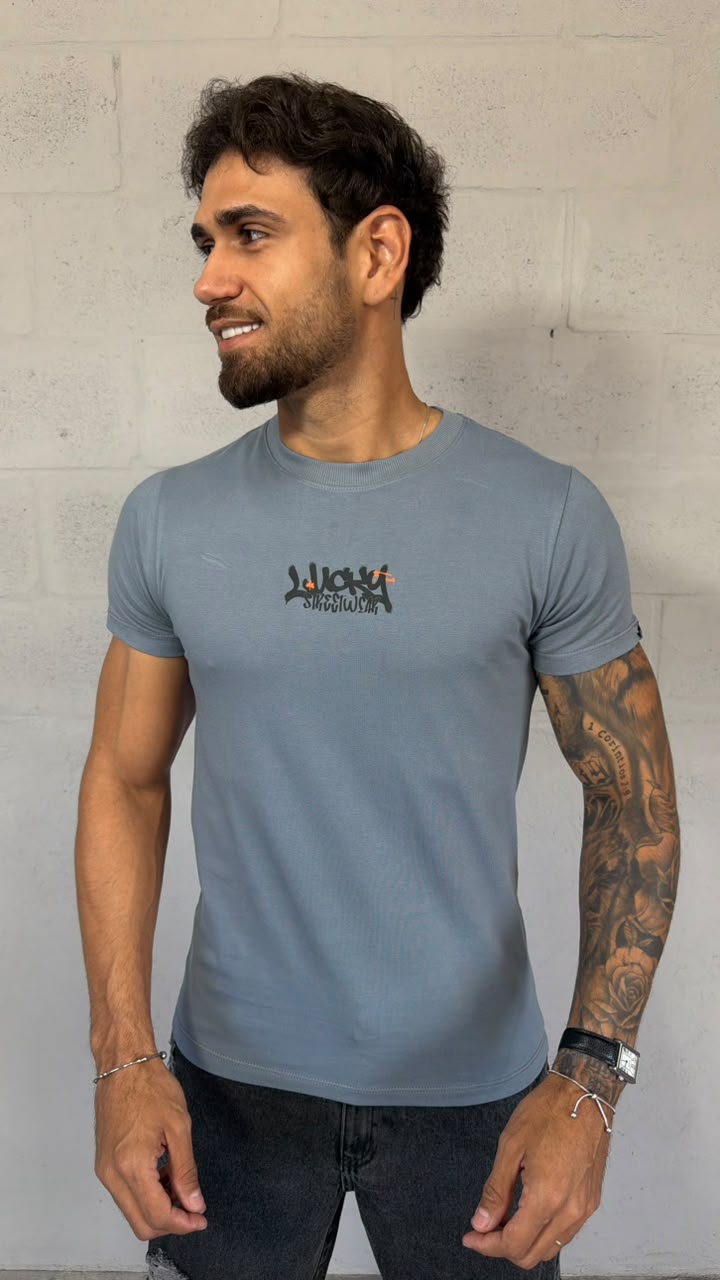 T-SHIRT REGULAR - R$48 - 11