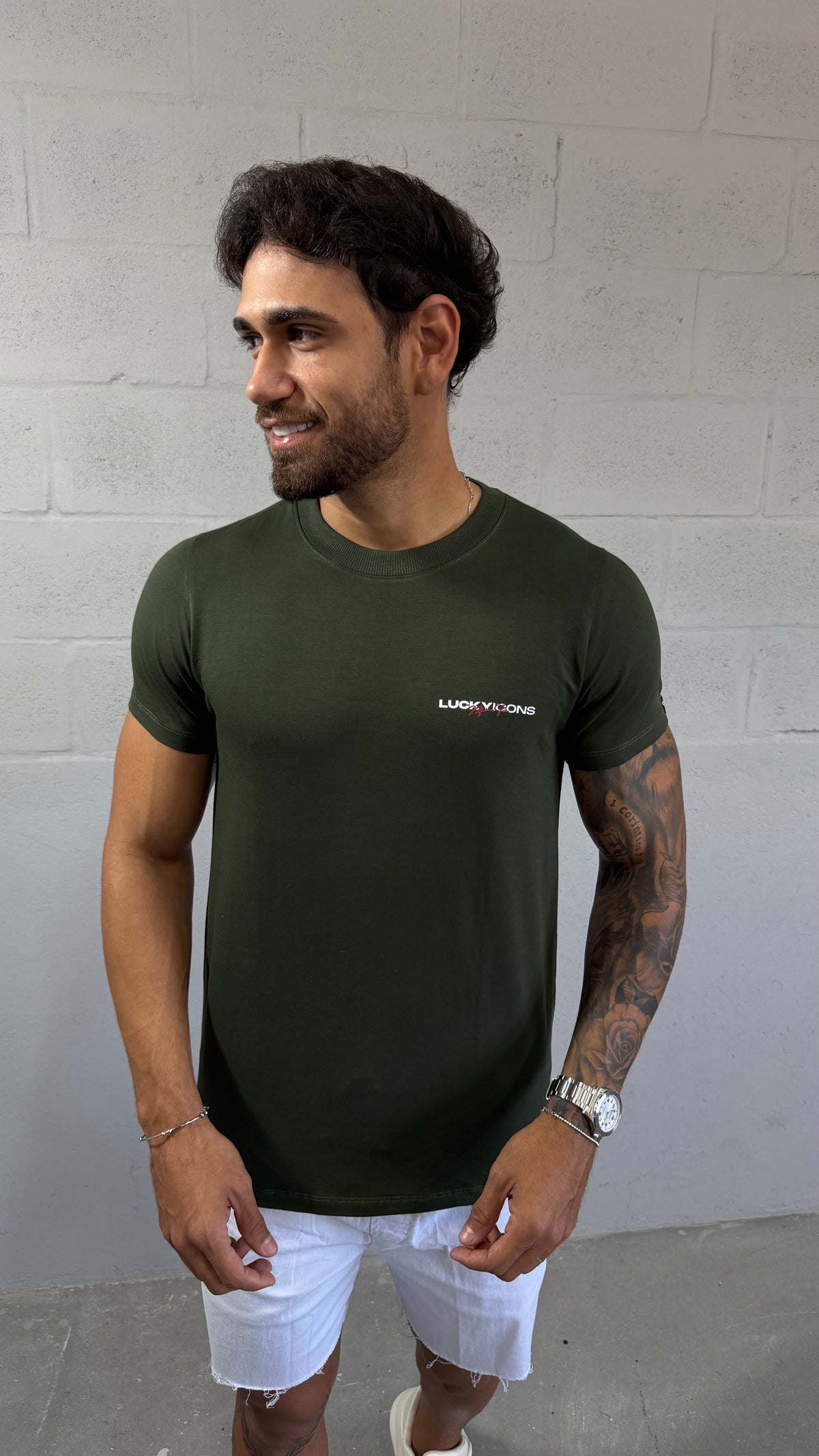 T-shirt Regular R$48,00