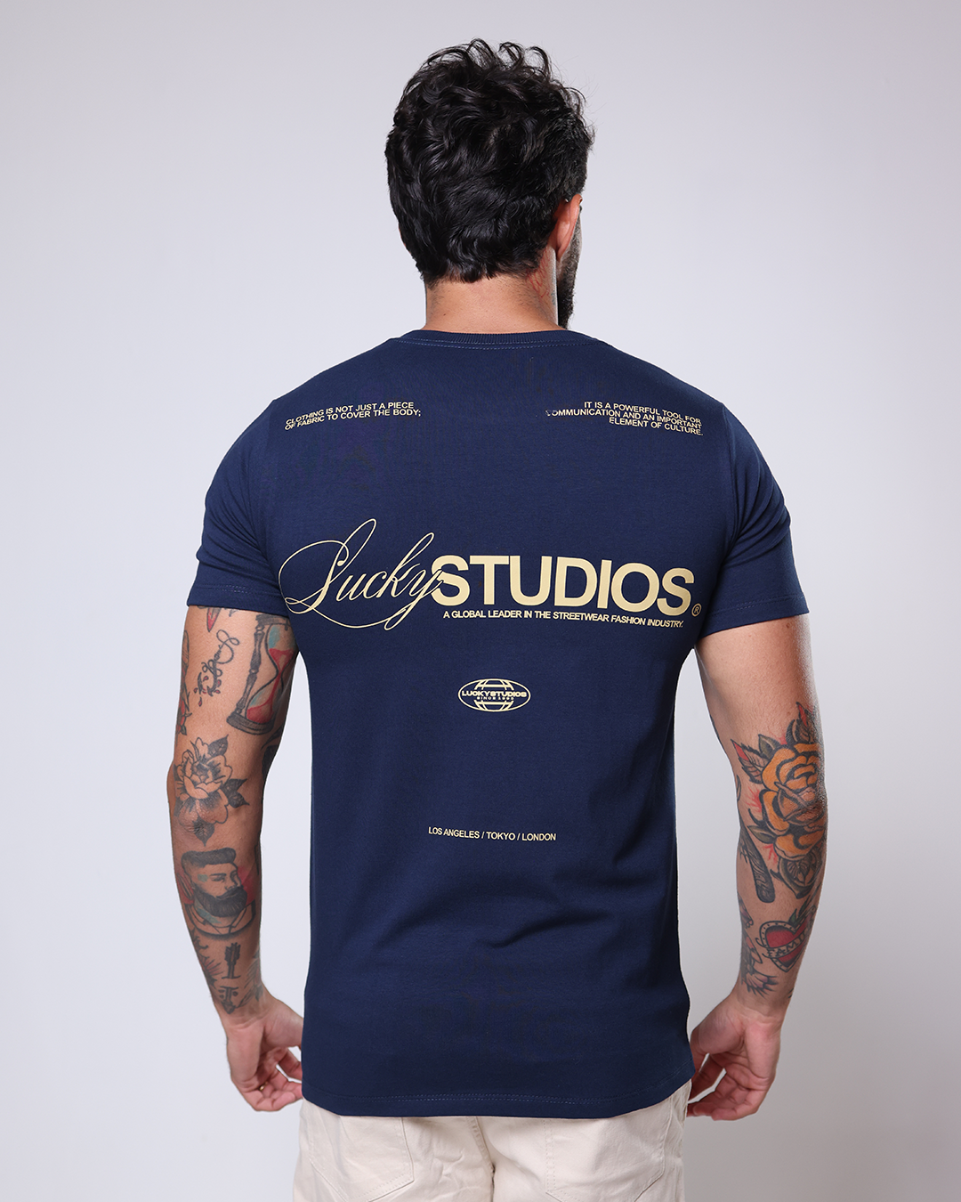 T-SHIRT LUCKY STUDIO - 1100154 - AZUL MARINHO