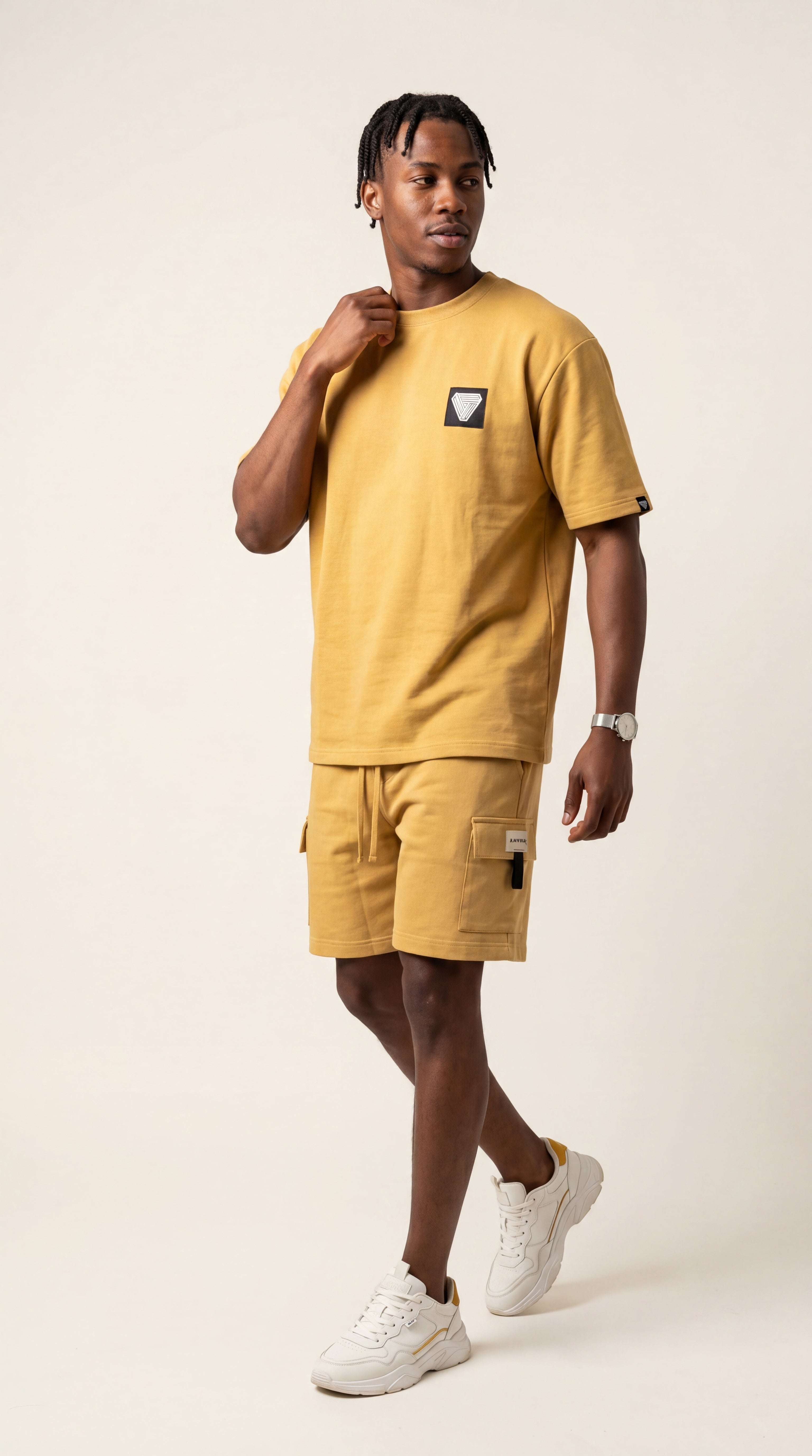 OVERSIZED E BERMUDA MOLETOM BEGE