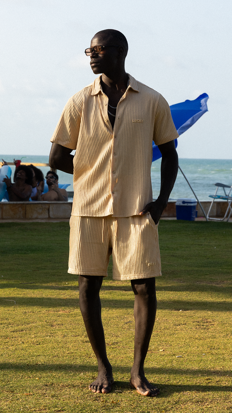 CONJUNTO CAMISA+SHORT BEGE