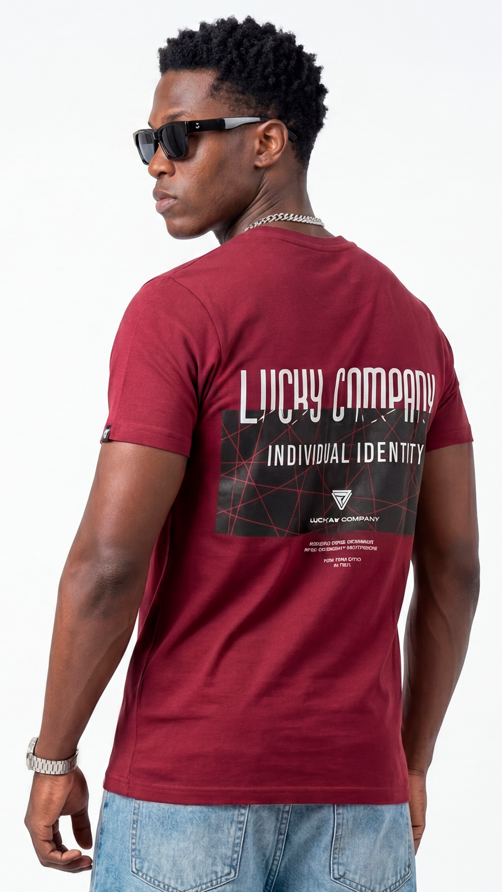 T-SHIRT REGULAR LUCKY INDIVIDUAL - GDC VINHO