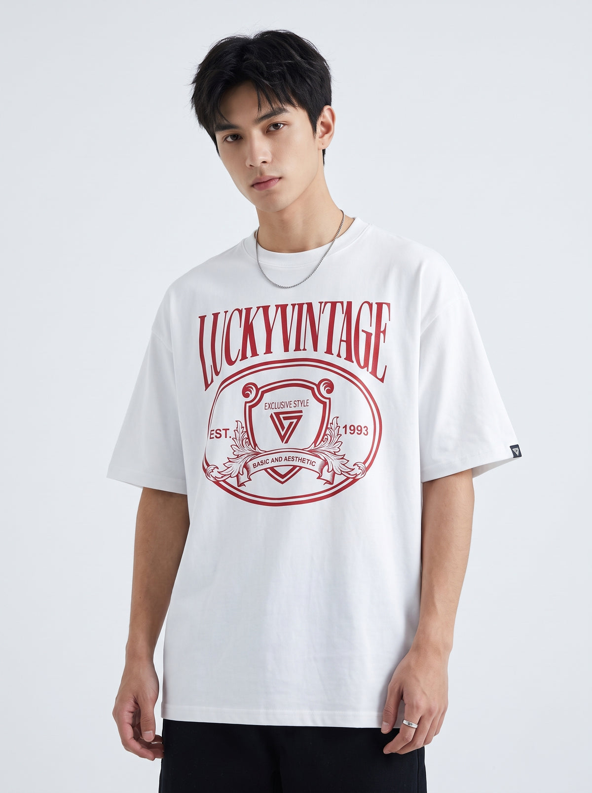 OVERSIZED LUCKY VINTAGE WHITE