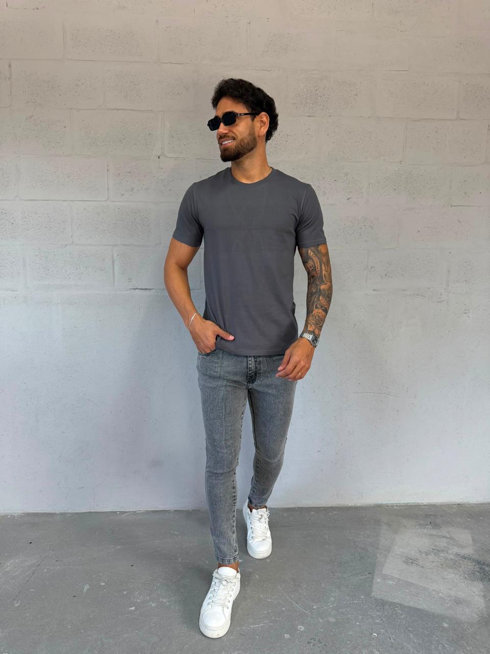 Camisa Basica Premium - Lucky