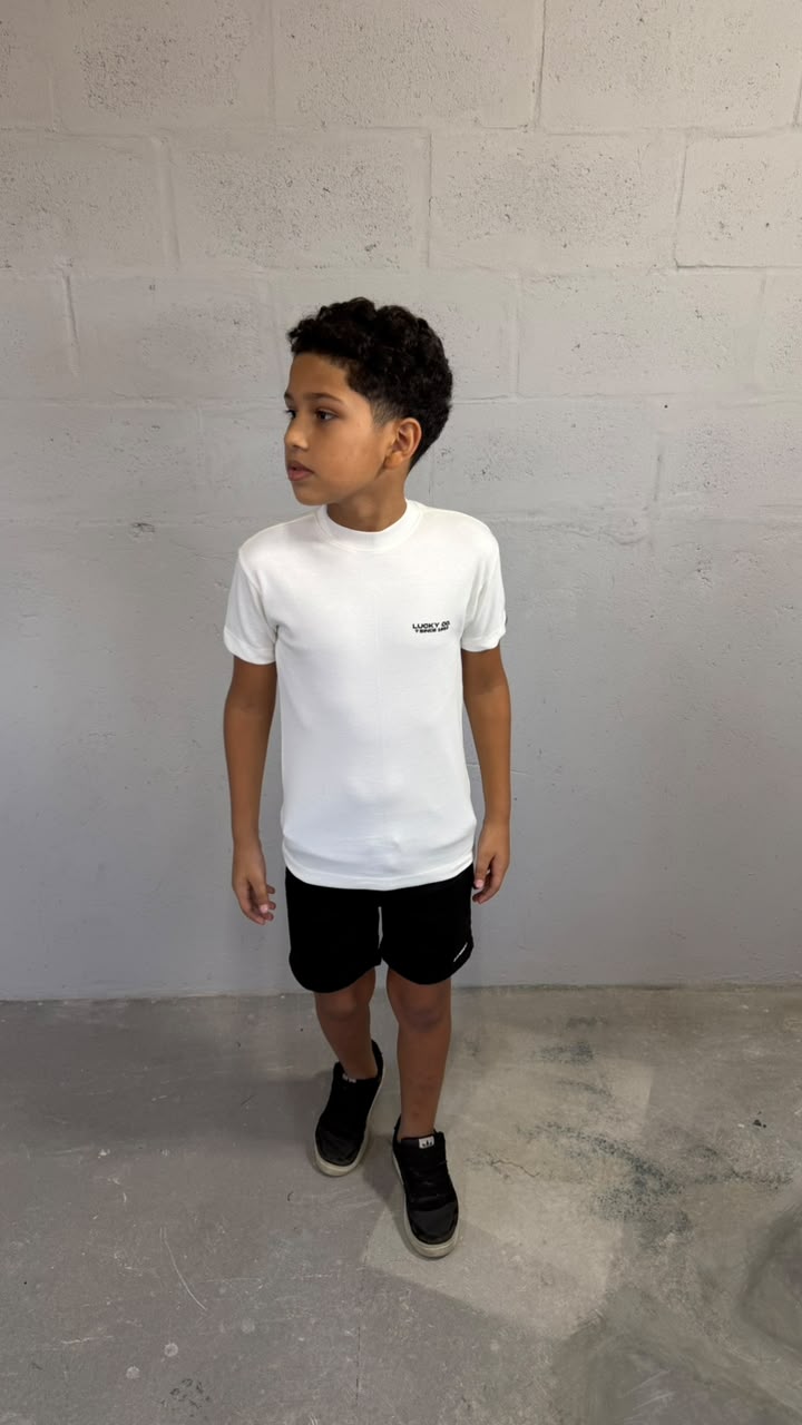 T-SHIRT INFANTIL - R$35,00 - 06