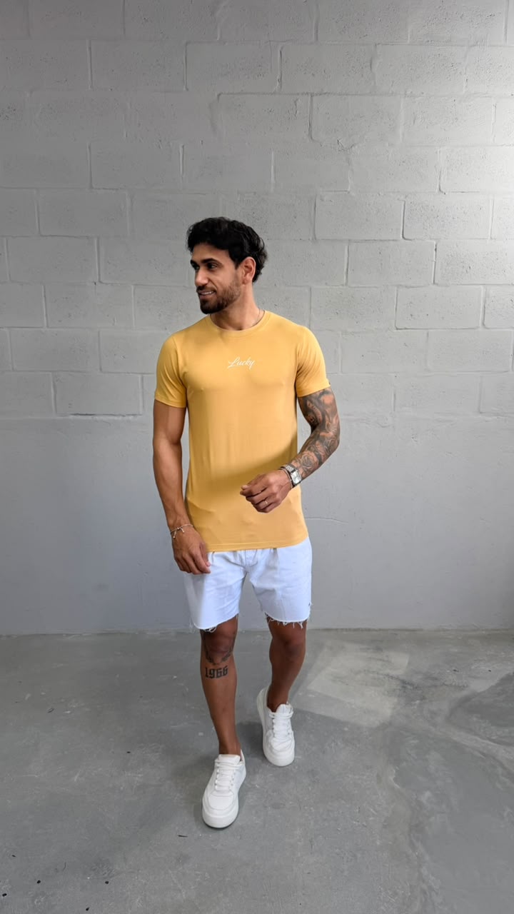 T-SHIRT REGULAR LUCKY - NEWDROP - R$48 - 09
