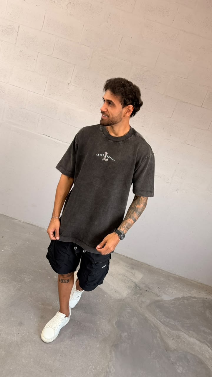 OVERSIZED LUCKY - NEW - 02