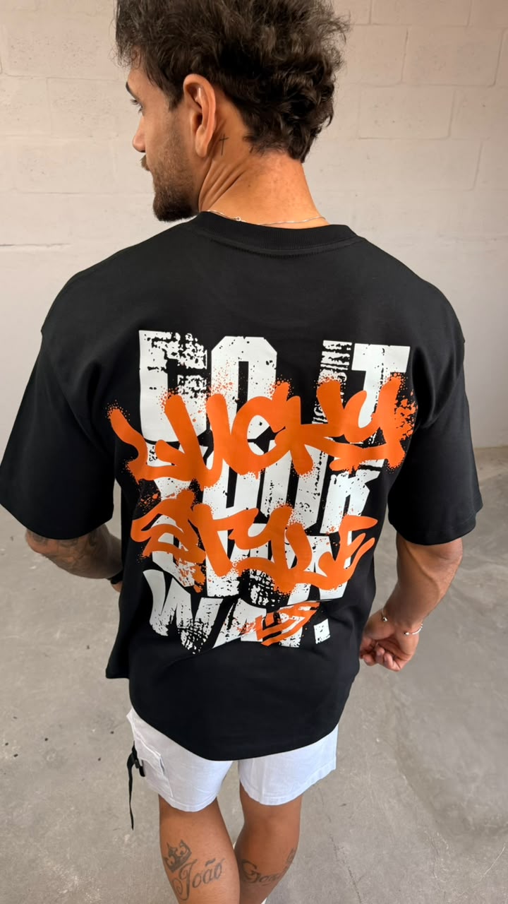 OVERSIZED LUCKY - NEW - 04