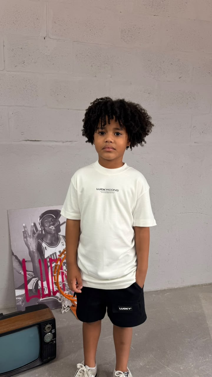 T-SHIRT INFANTIL - ICONS - LUCKY 06