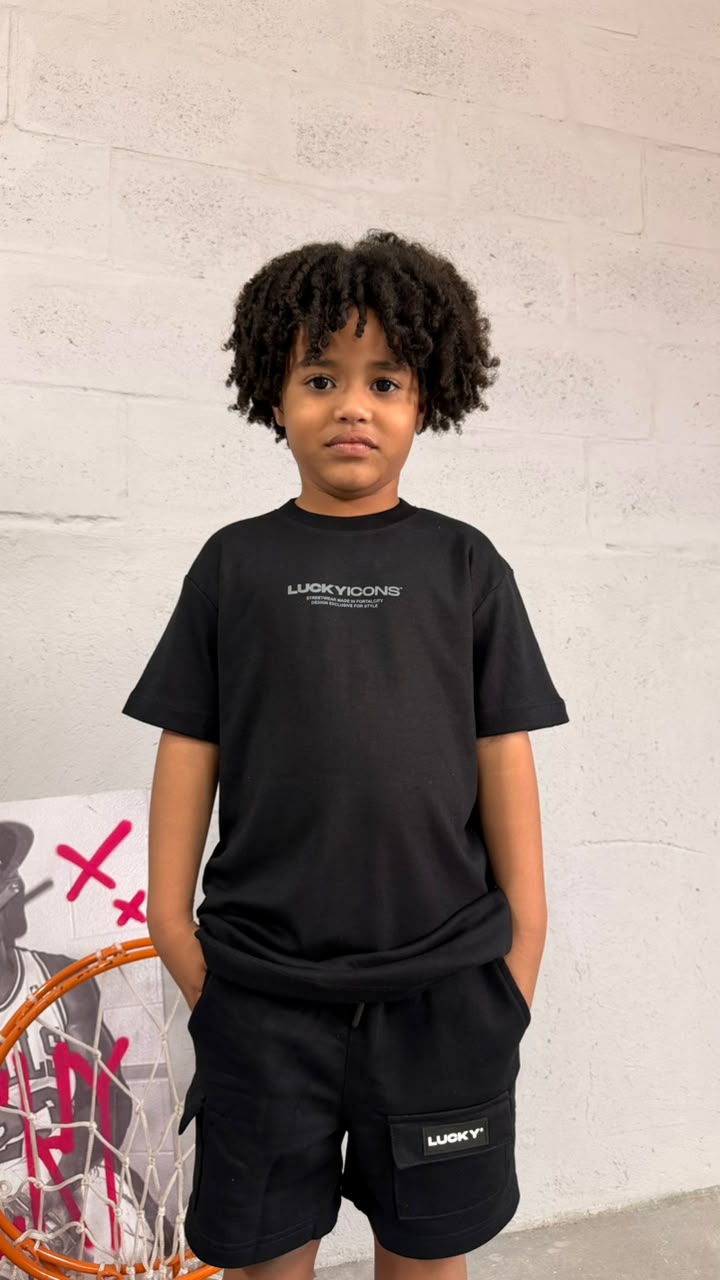 T-SHIRT INFANTIL - ICONS - LUCKY 08