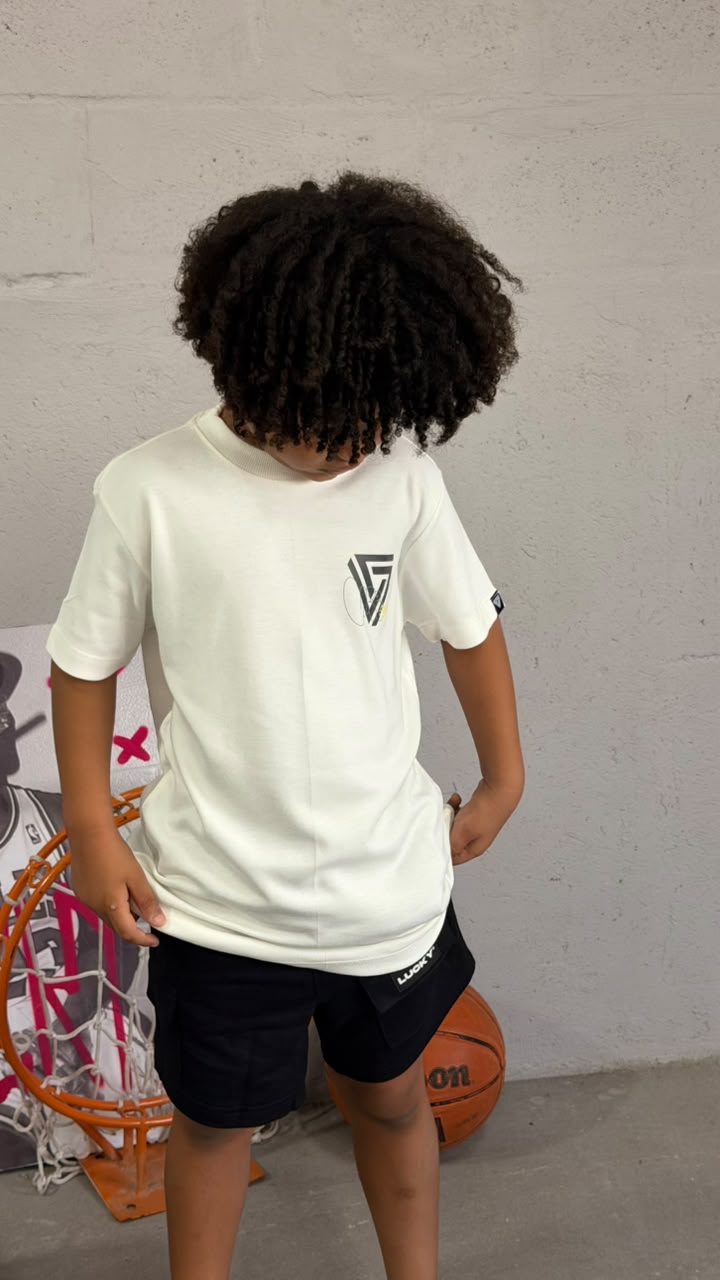 T-SHIRT INFANTIL - ICONS - LUCKY 09