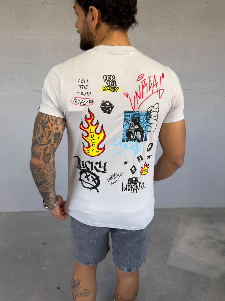 T-shirt Regular 06